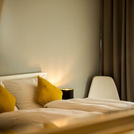 Houzzz21 Hotel Zagreb Exterior photo